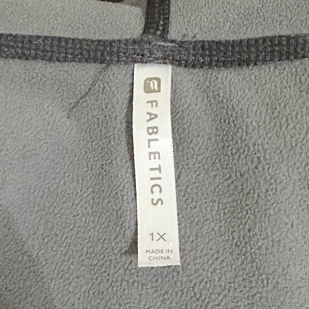 Fabletics Black Softshell Hooded Jacket Full Zip … - image 8